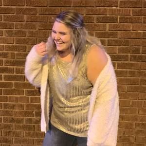 Meet your Posher, Abby